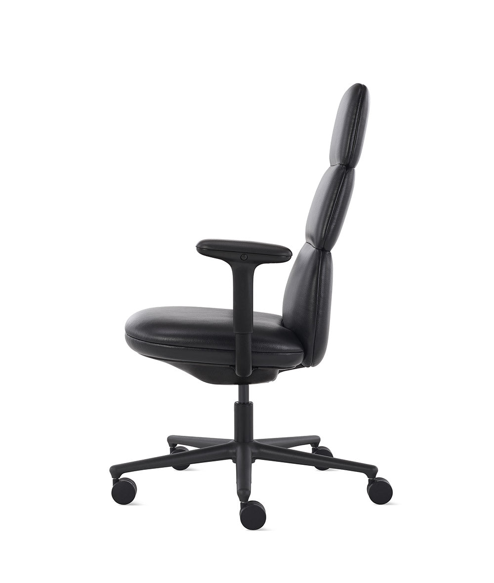 Asari Raven Svart Leather stol med hög rygg