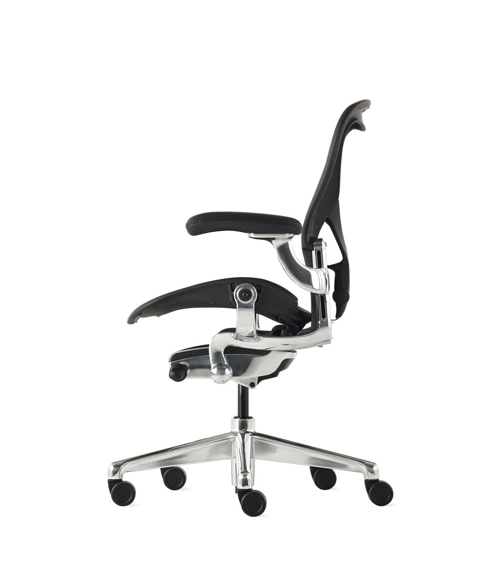 Aeron Onyx/Polerad kontorsstol