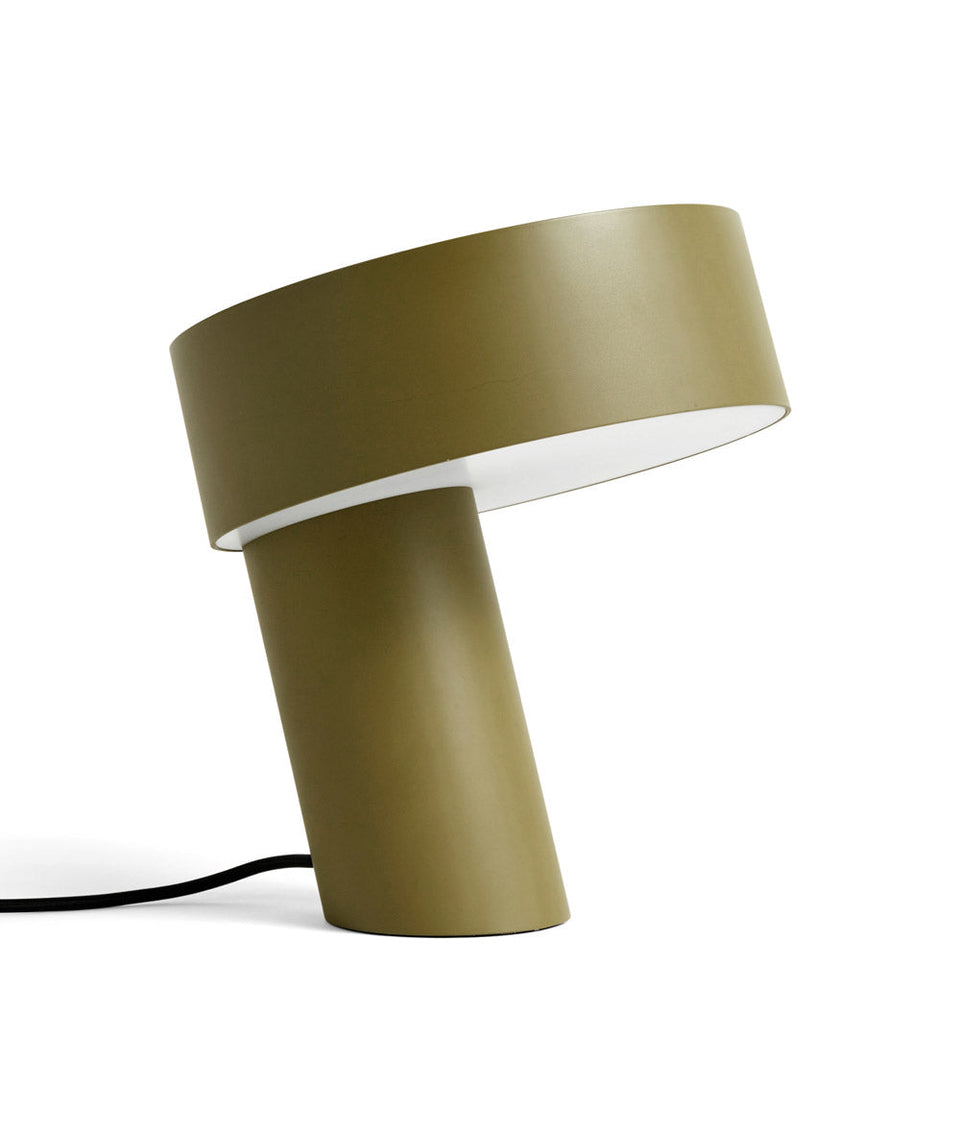 Slant bordslampa