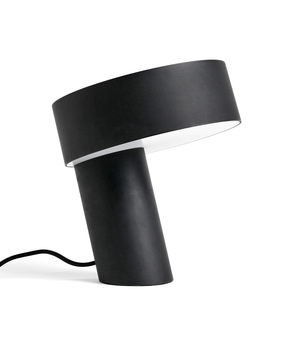 Slant bordslampa