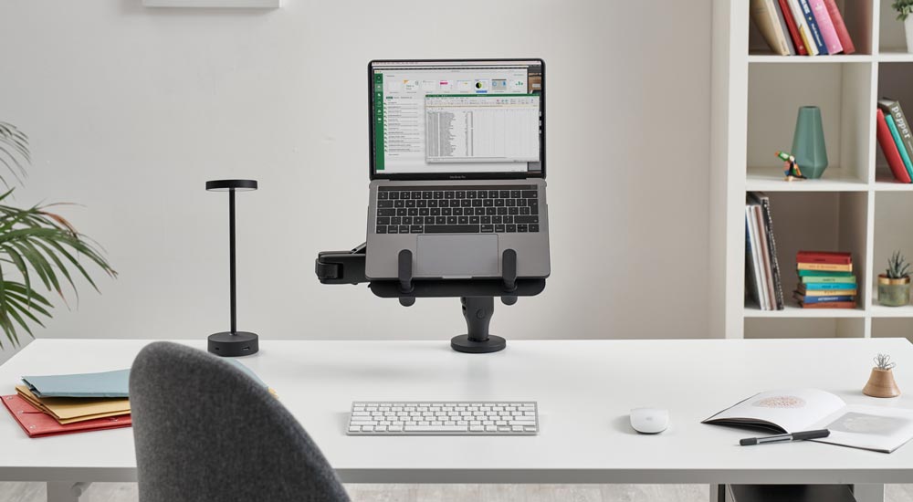 An image on Herman Miller SE