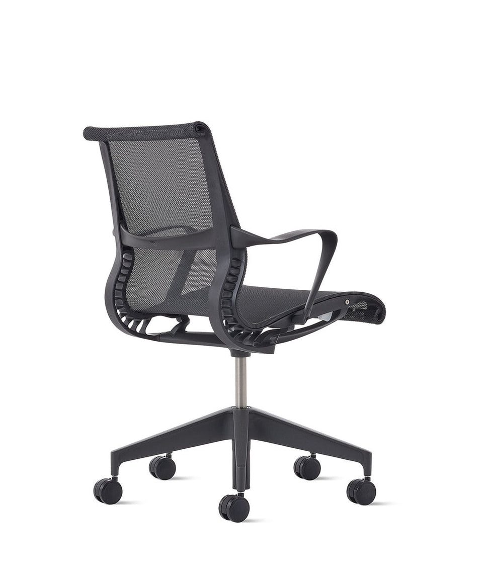 Setu Graphite/Graphite stol med fasta armstöd